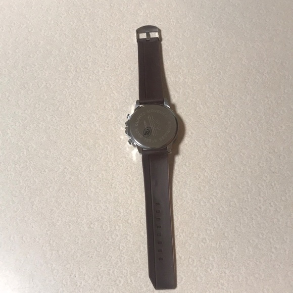 Watch - Picture 6 of 6